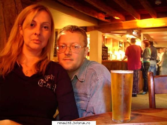 eu si sotul meu la o bere :) lista cu banari