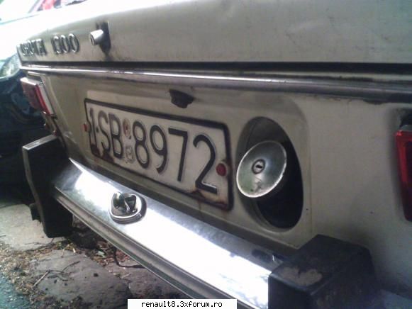primele poze... a car is reborn...