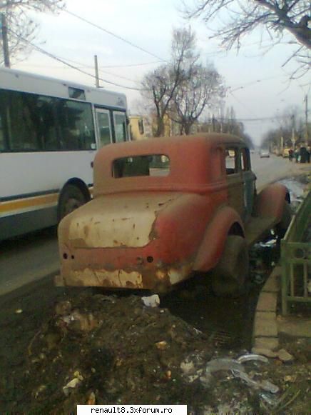 . alte batrane surprinse in romania
