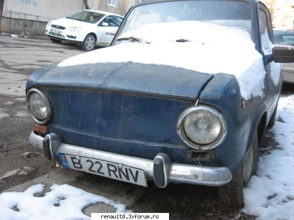 din fata alte batrane surprinse in romania