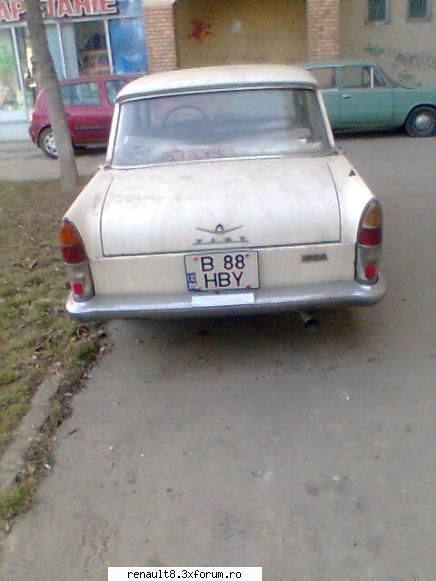 . alte batrane surprinse in romania