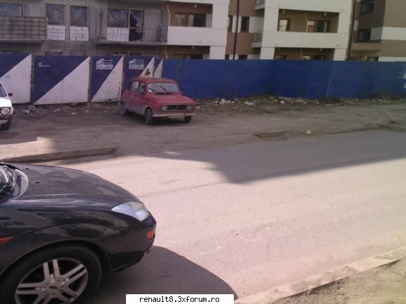 un renault 4 alte batrane surprinse in romania