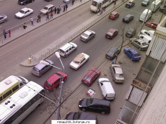 si acum 10 min zarita pe fereastra alte batrane surprinse in romania