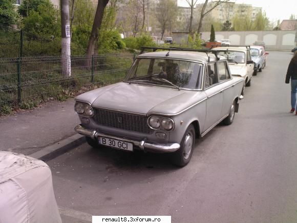 poza 3 alte batrane surprinse in romania