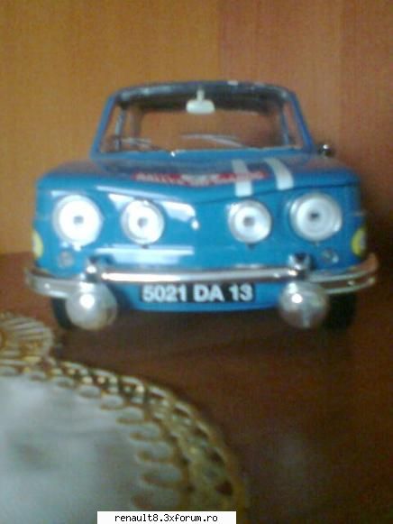 a venit si la mine mos nicolae si uitati ce mi-a adus is 04 fct michelinni (renault 10)