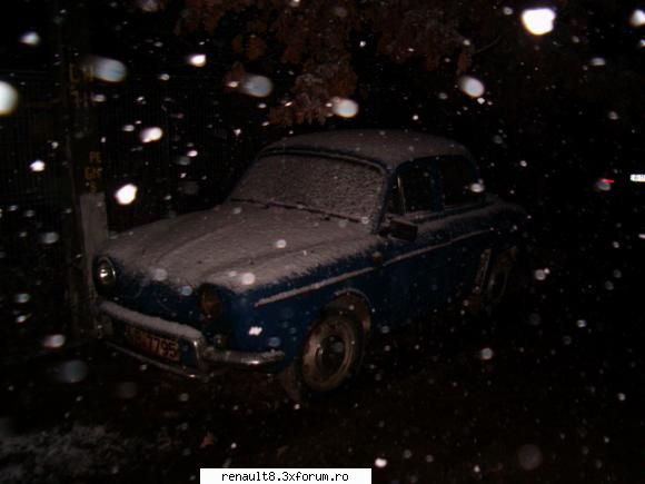 a venit iarna peste masini :( renault dauphine gordini -