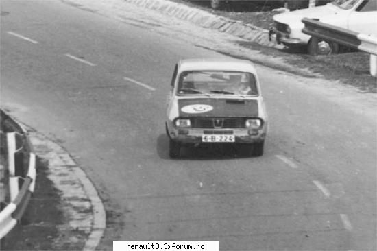 1300 poze vechi cu sutici