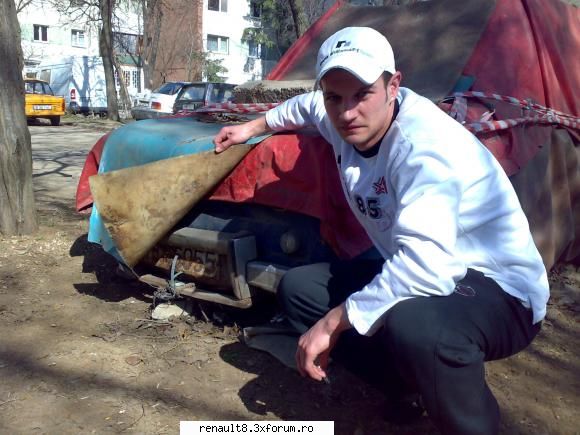 se pricepe , nu-i asa ? sutici aka dacia 1100 exclusiv !!!!!