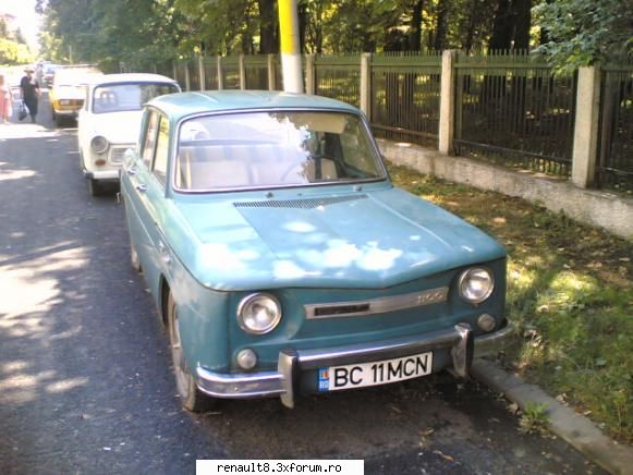 si inca una, pe langa parcul tot in bacau. sutici aka dacia 1100 exclusiv !!!!!