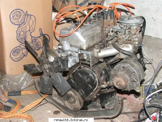 uite niste poze cu motorul acum... transplant motor la 1100